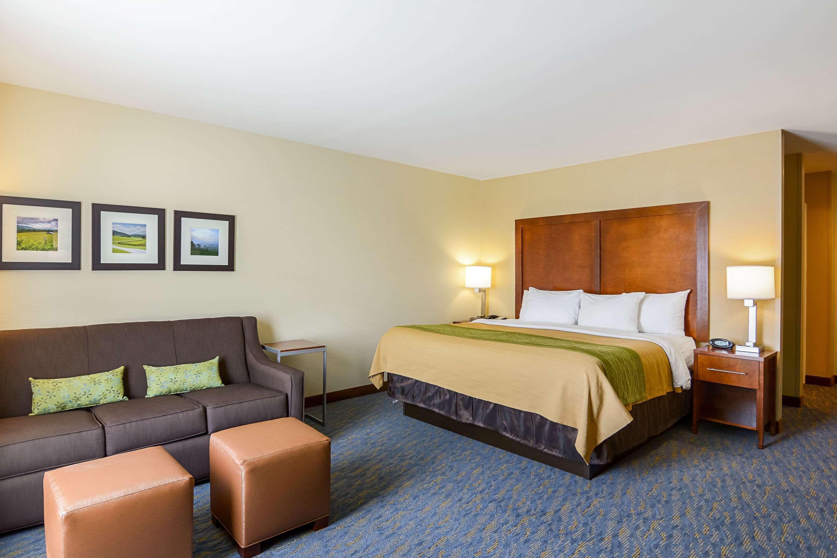 Comfort Inn Woodstock Shenandoah Exterior photo