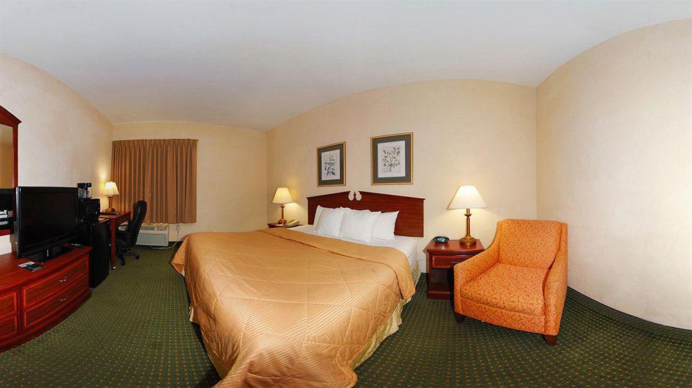 Comfort Inn Woodstock Shenandoah Exterior photo